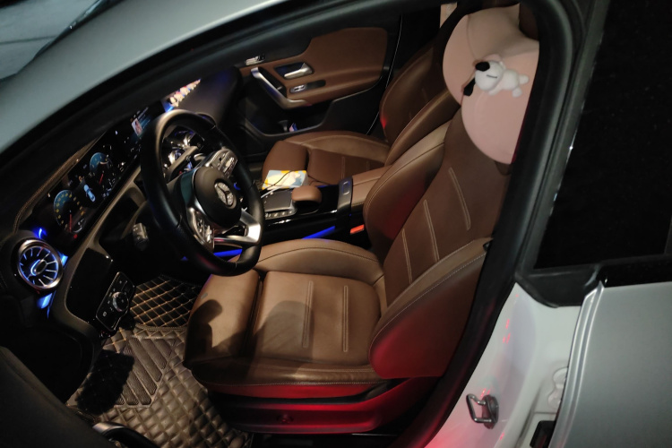 Mercedes-Benz CLA Class (Imported) 2020 immagine di auto #17