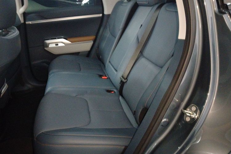 Deepal G318 2024 car image #17