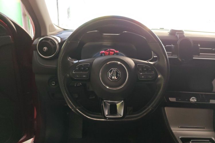 MG 6 New Energy 2018 car image #17