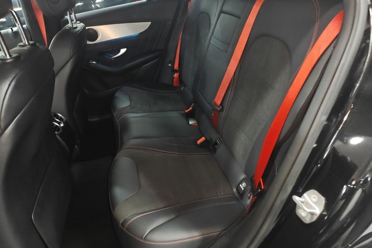 Mercedes-Benz GLC Coupe AMG 2018 صورة سيارة #17