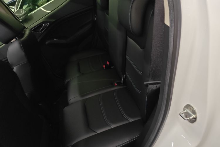 BYD Yuan 2019 car image #17