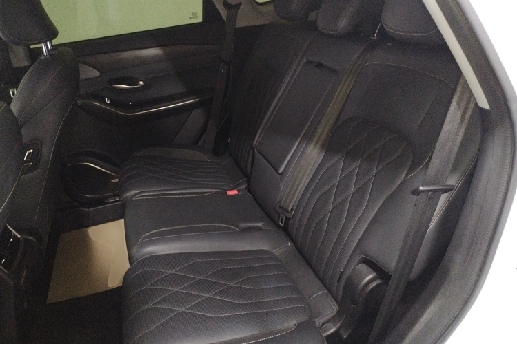 Jetour X90 PRO 2024 car image #17