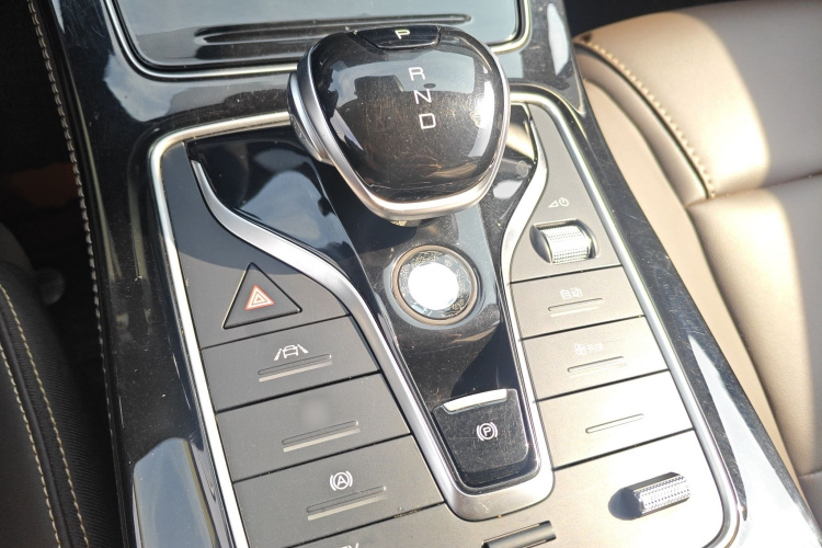 比亚迪 宋MAX新能源 2023 汽车图片 #17