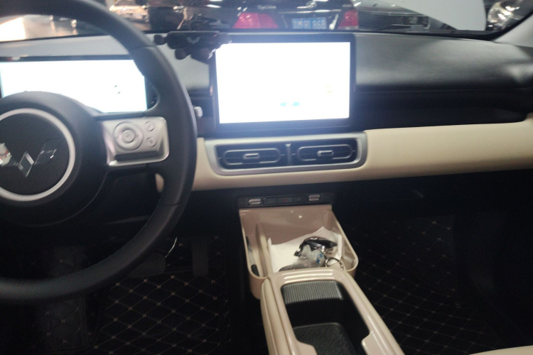 五菱汽车 五菱缤果PLUS 2025 汽车图片 #17