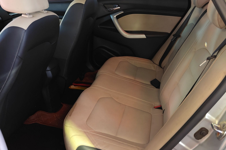 Changan Alsvin V7 2016 #17 Changan Alsvin V7 2016 car image #17