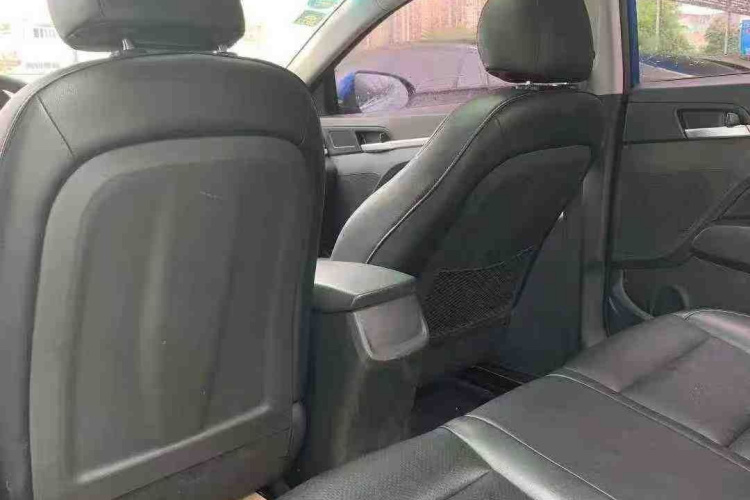 Hyundai Elantra AD 2018 car image #17