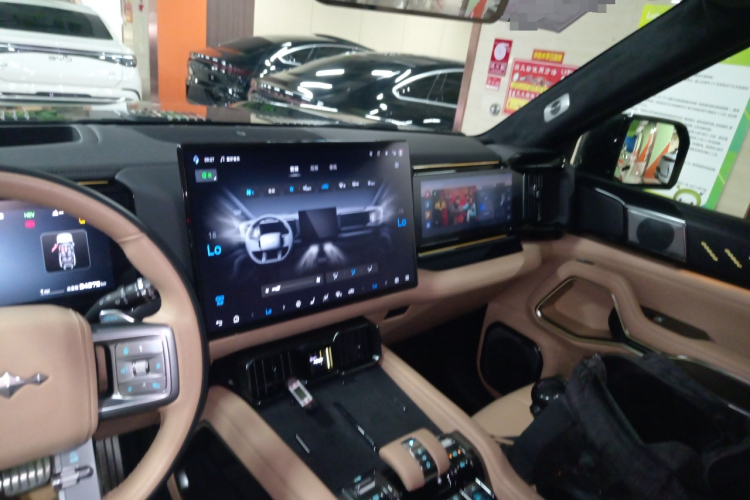 FangChengBao Leopard 8 2024 car image #17