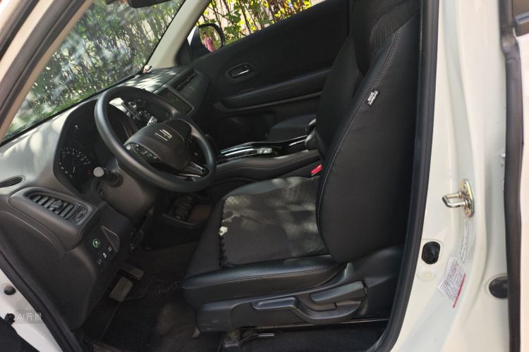 Honda VEZEL 2020 #17 Honda VEZEL 2020 car image #17