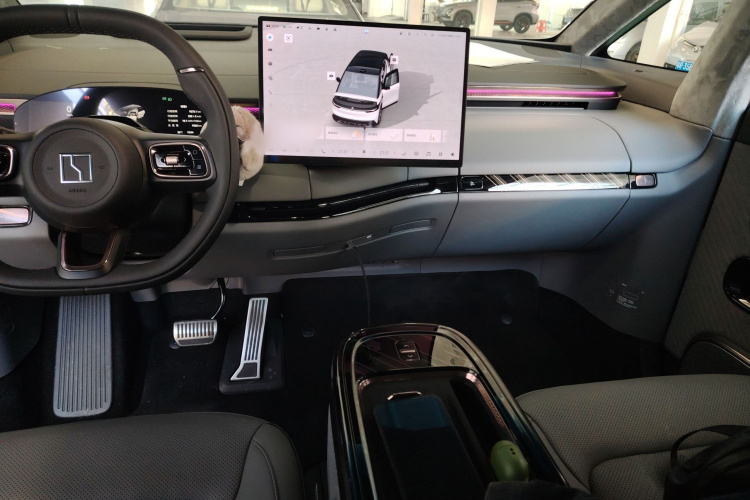 Zeekr MIX 2024 صورة سيارة #17