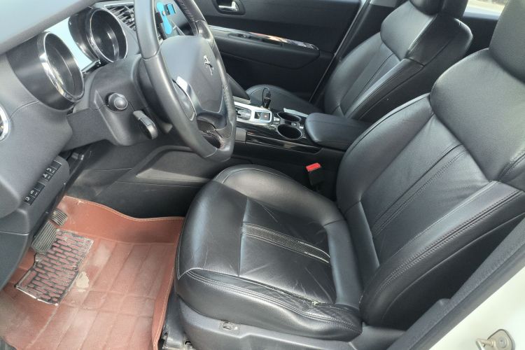 Peugeot 3008 2015 car image #17