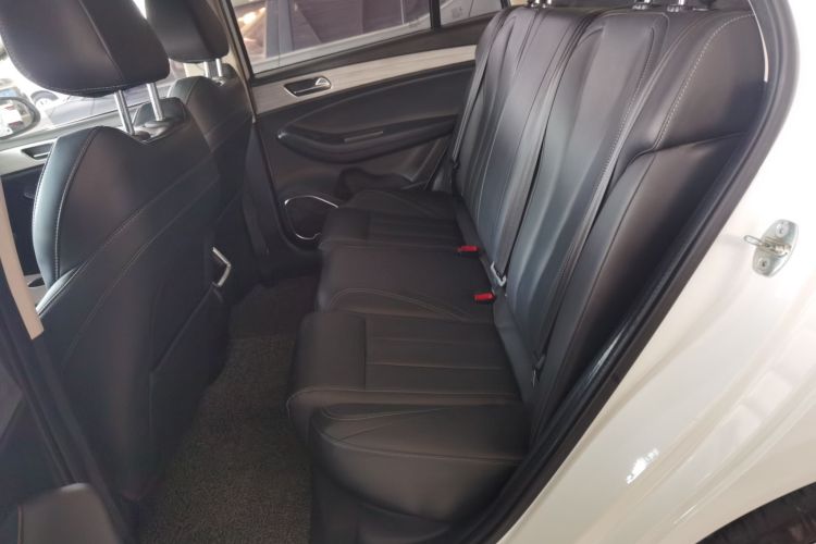 Chery Arrizo 5 Plus 2021 صورة سيارة #17