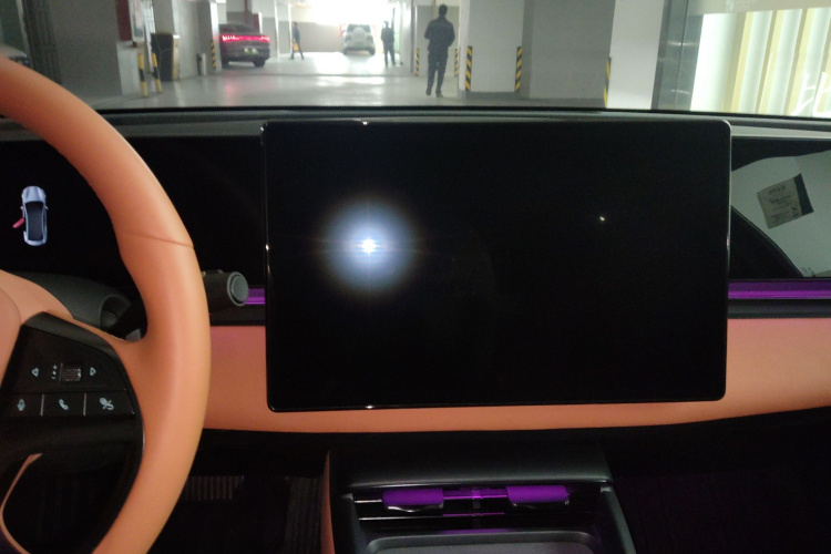 BYD Seal 2025 car image #17