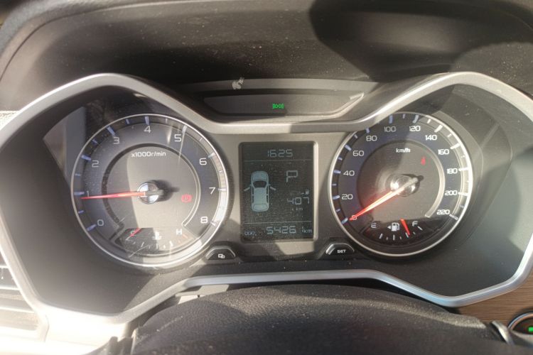 Vision X3 2018 image de voiture #17