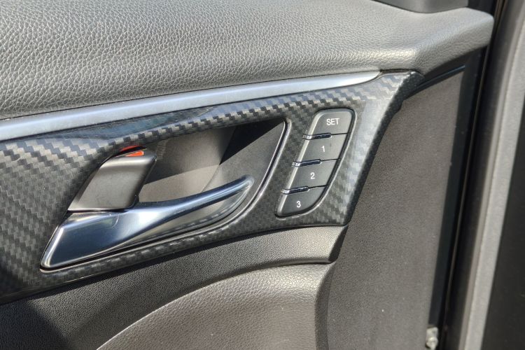 GAC Trumpchi GS7 2018 car image #17