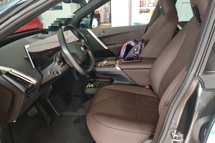 BMW iX 2023 #17 BMW iX 2023 car image #17