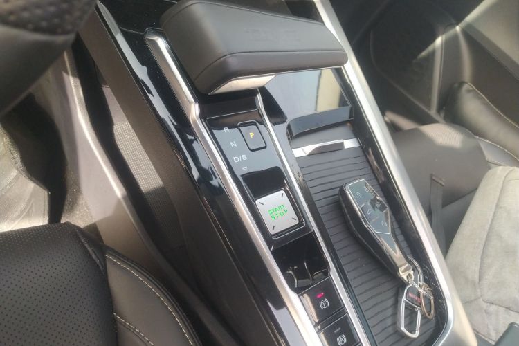 MG ONE 2023 car image #17