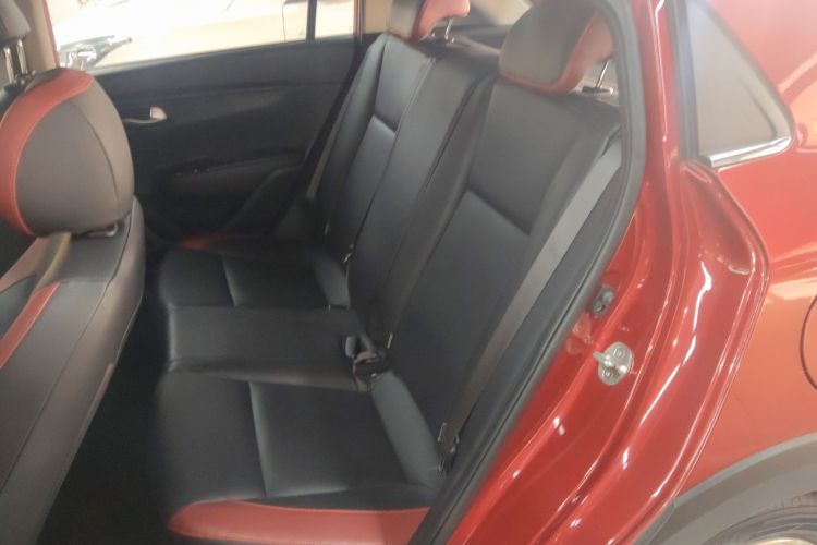 Kia Rio Cross 2018 صورة سيارة #17