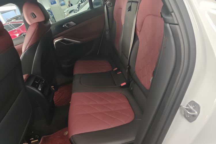 宝马 宝马X6 2023 汽车图片 #17