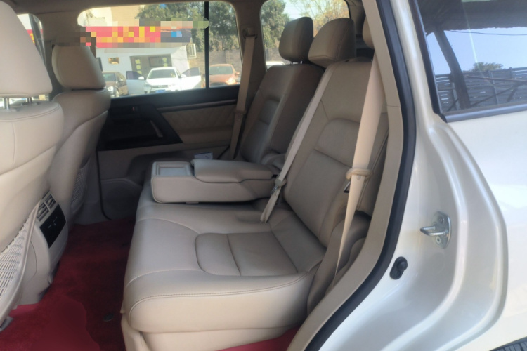 Toyota 2020 صورة سيارة #17