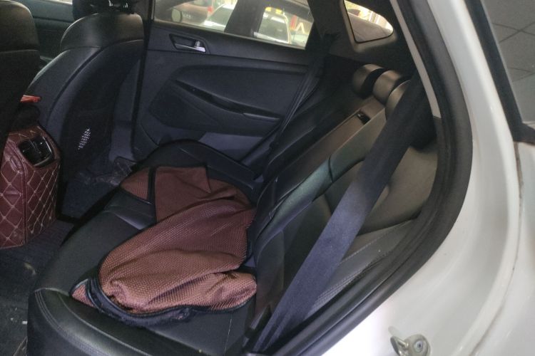 Hyundai Tucson 2018 #17 Hyundai Tucson 2018 car image #17