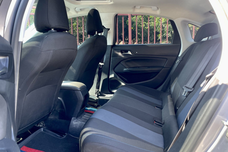 标致 标致308 2019 汽车图片 #17