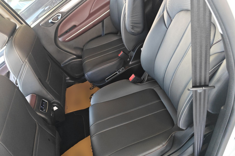 GAC Trumpchi M6 2024 car image #17