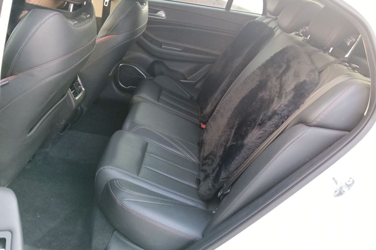 奇瑞 艾瑞泽5 PLUS 2022 汽车图片 #17