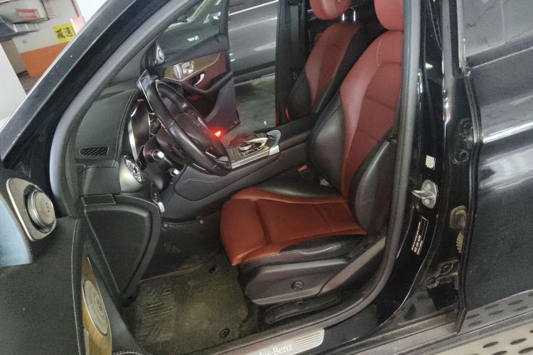 Mercedes-Benz GLC Coupe 2018 immagine di auto #17