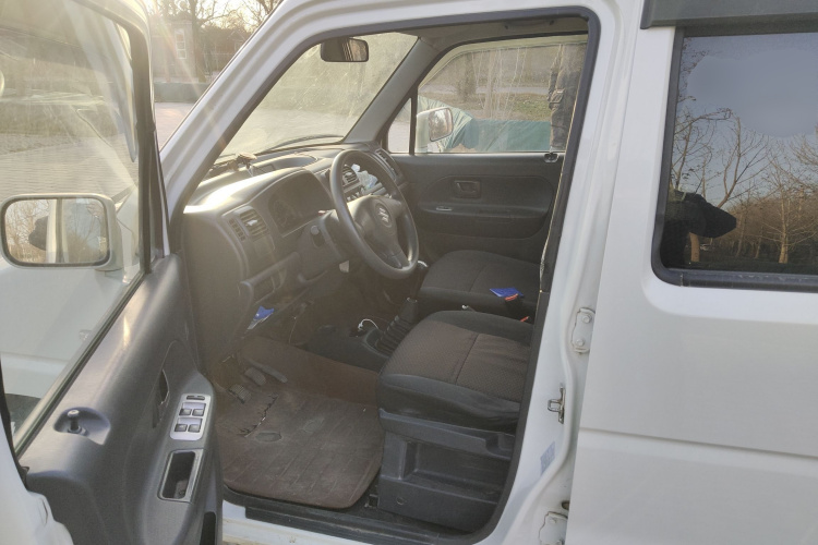 Suzuki Wagon R 2017 imagem de carro #17