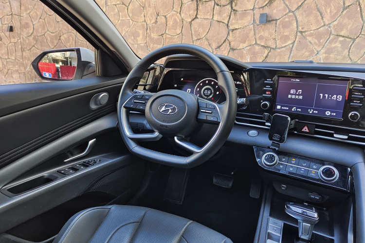 现代 伊兰特 2021 汽车图片 #17