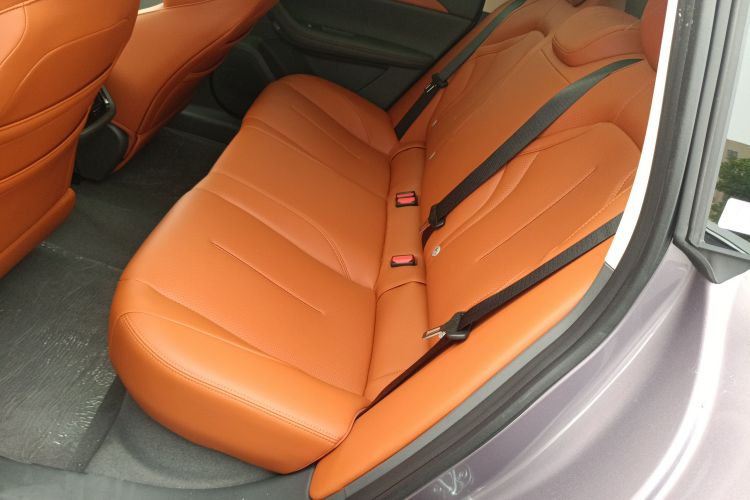 Forthing S7 2025 صورة سيارة #17