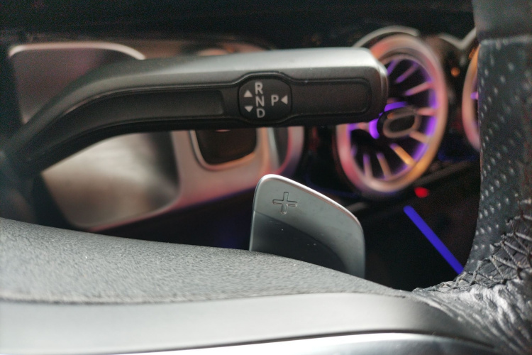 Mercedes-Benz EQB Class 2022 #17 Mercedes-Benz EQB Class 2022 car image #17