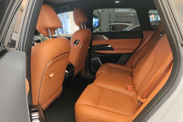 Xpeng G9 2023 immagine di auto #17