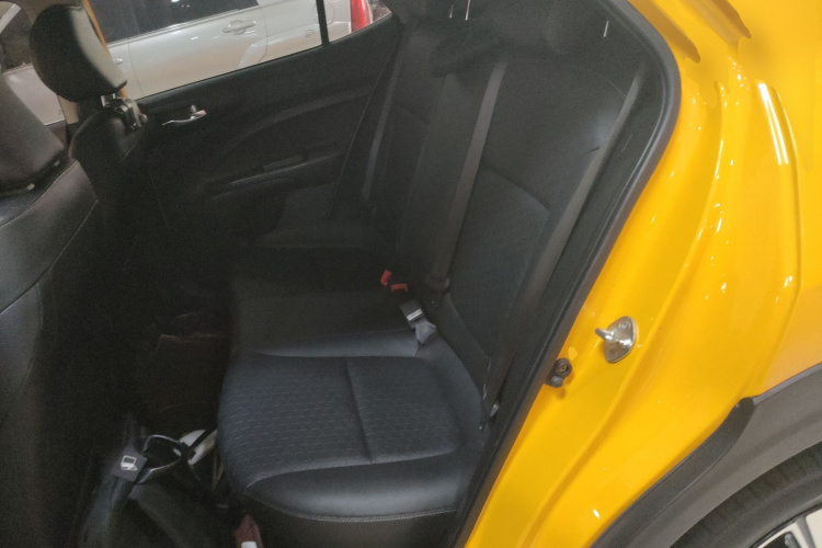 起亚 奕跑 2019 汽车图片 #17