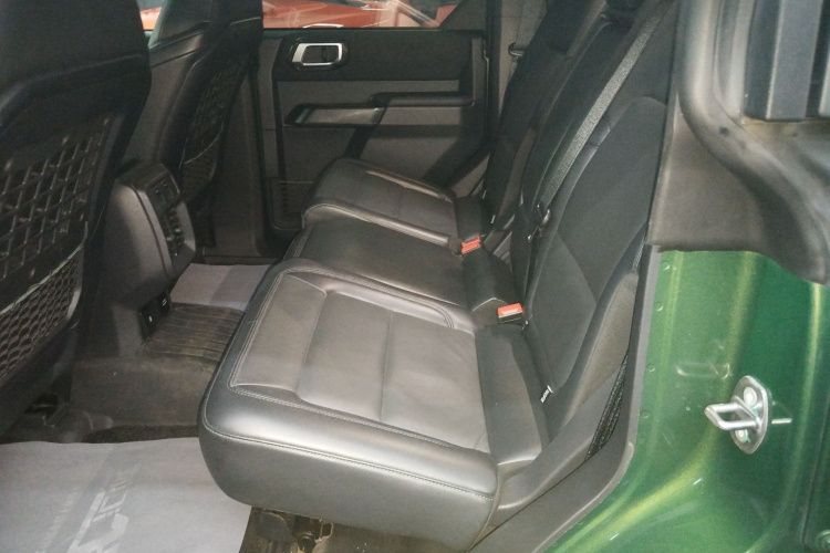 Ford Bronco 2024 car image #17