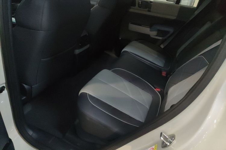 FangChengBao Leopard 5 2025 #17 FangChengBao Leopard 5 2025 car image #17