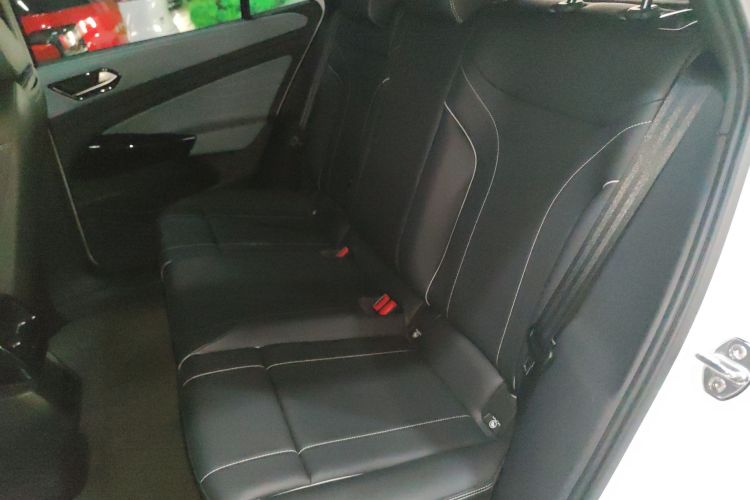 Volkswagen ID.4 X 2024 #17 Volkswagen ID.4 X 2024 car image #17