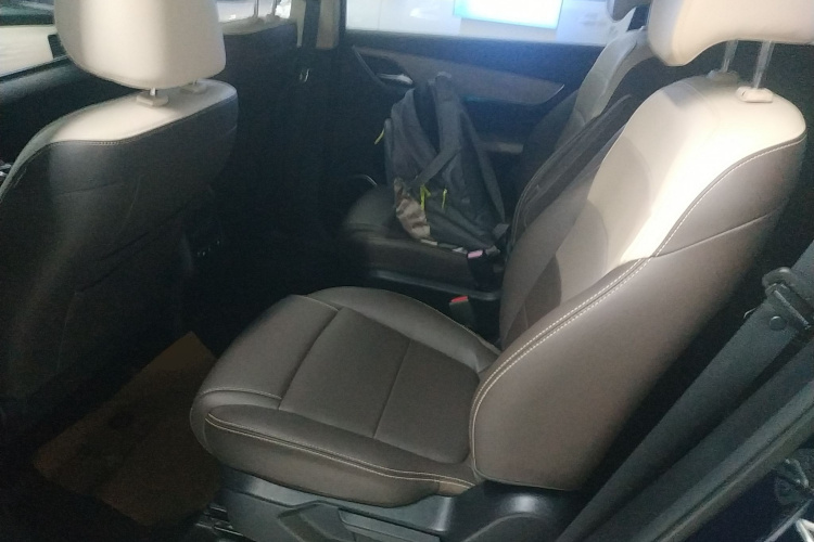 BYD Song MAX New Energy 2023 #17 BYD Song MAX New Energy 2023 car image #17