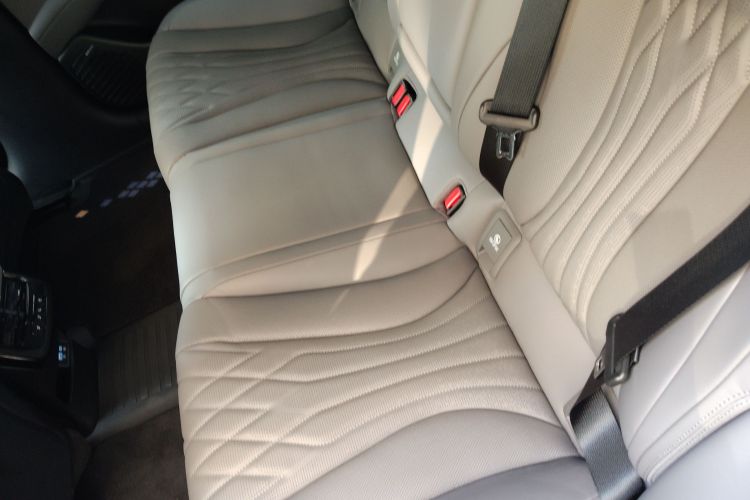 BYD Seal 07 DM-i 2025 car image #17