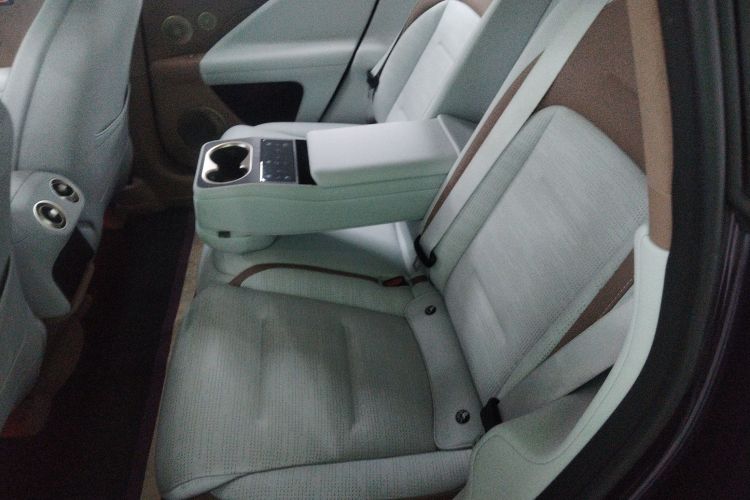 Avatr 07 2024 #17 Avatr 07 2024 image de voiture #17