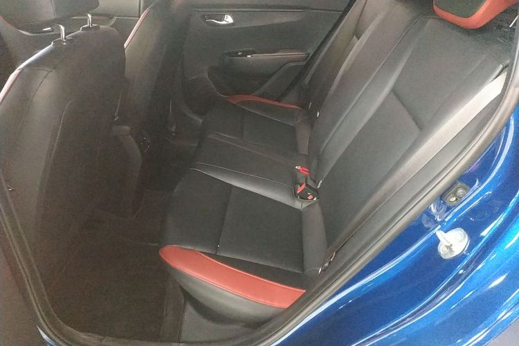 Kia Rio Cross 2019 صورة سيارة #17