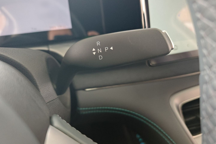 BYD Sea Lion 07 DM-i 2025 car image #17