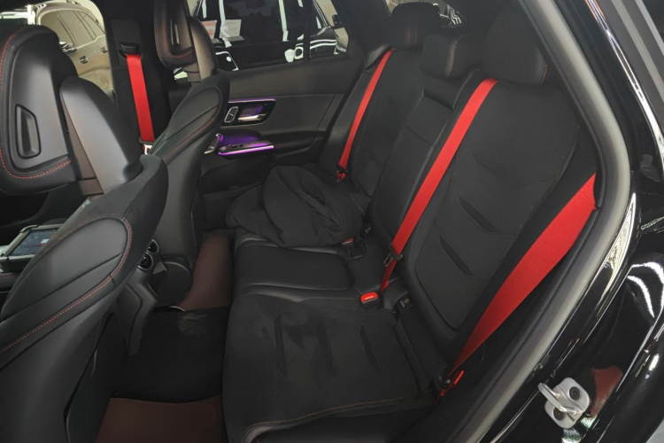 Mercedes-Benz GLC AMG 2024 imagem de carro #17