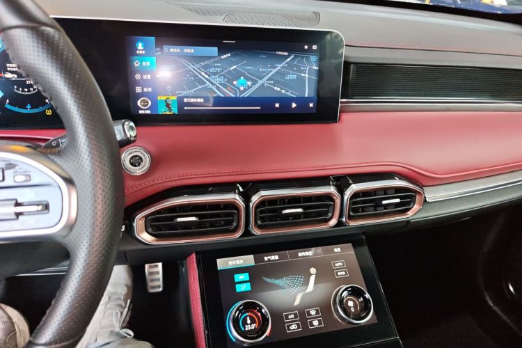 X70 PLUS 2021 car image #17