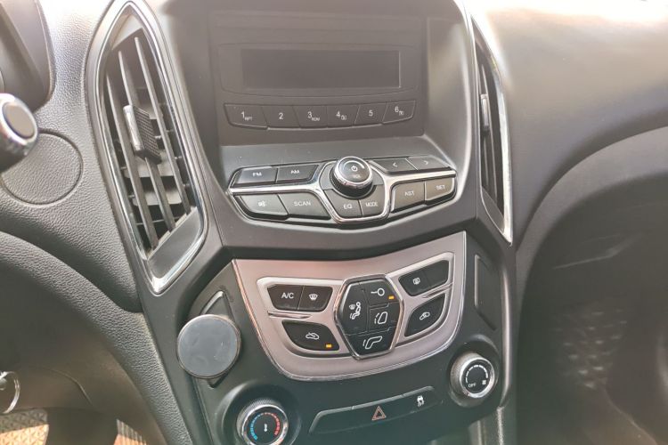 奇瑞 艾瑞泽5 2016 汽车图片 #17