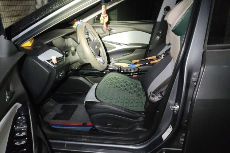 Chevrolet Charm 2021 car image #17