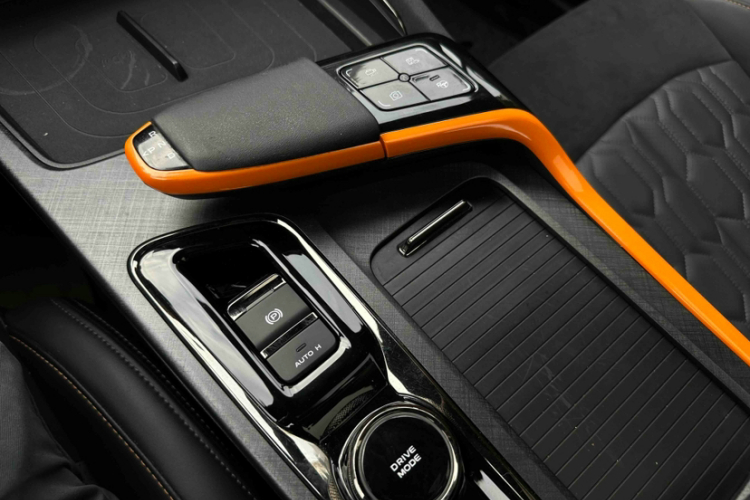 Changan UNI-T 2021 car image #17