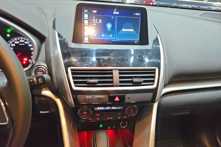 劳斯莱斯 奕歌 2019 #17 劳斯莱斯 奕歌 2019 汽车图片 #17