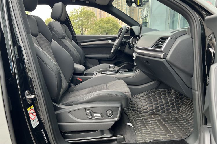 Audi Q5L Sportback 2023 #17 Audi Q5L Sportback 2023 immagine di auto #17