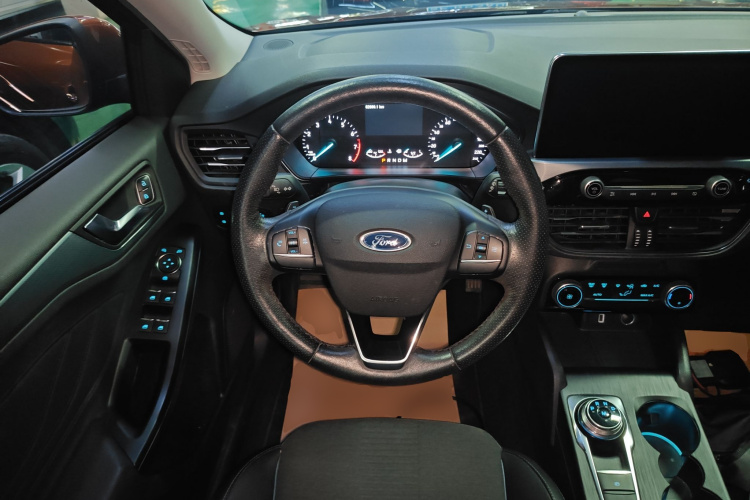 Ford Focus Active 2019 #17 Ford Focus Active 2019 immagine di auto #17